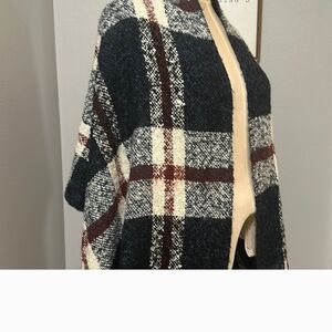 Plaid Cape/Wrap with Blue and Red Accents Looks Elegant On NWOT